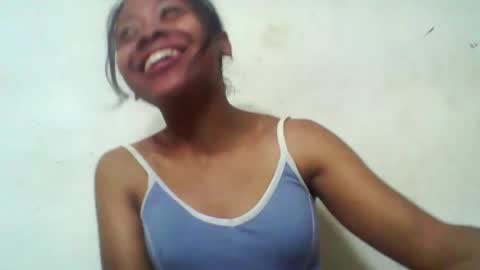 jayalydiah online show from November 18, 2025, 8:08 am