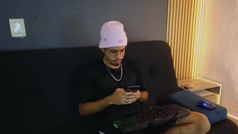 Jay online show from October 17, 2025, 3:20 am