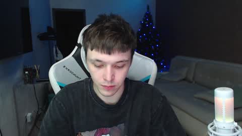 Snapshot of jayce_icestone chatting on January 2, 2025, 1:49 am Jayce online show from January 2, 2025, 1:49 am