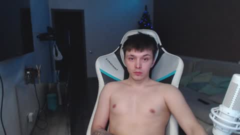 Snapshot of jayce_icestone chatting on January 10, 2025, 7:35 am Jayce online show from January 10, 2025, 7:35 am