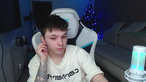 Snapshot of jayce_icestone chatting on January 13, 2025, 3:26 pm Jayce online show from January 13, 2025, 3:26 pm