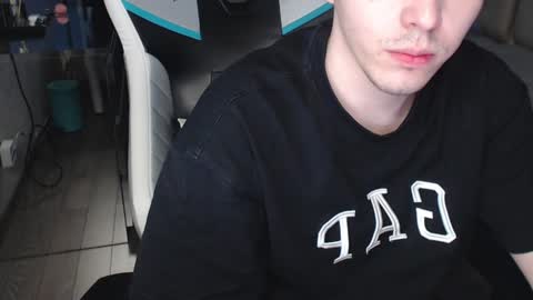 Snapshot of jayce_icestone chatting on January 17, 2025, 10:34 pm Jayce online show from January 17, 2025, 10:34 pm