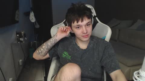 Snapshot of jayce_icestone chatting on February 5, 2025, 6:26 pm Jayce online show from February 5, 2025, 6:26 pm