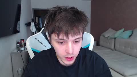 Snapshot of jayce_icestone chatting on February 23, 2025, 9:22 am Jayce online show from February 23, 2025, 9:22 am