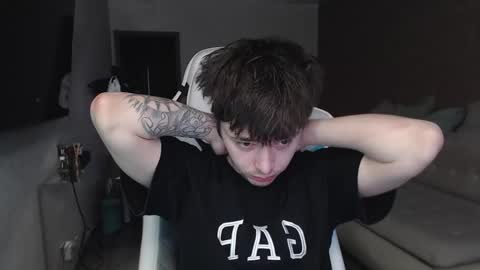 Snapshot of jayce_icestone chatting on February 24, 2025, 5:11 am Jayce online show from February 24, 2025, 5:11 am