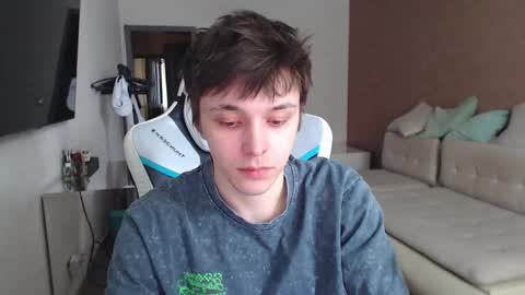 Snapshot of jayce_icestone chatting on March 2, 2025, 9:21 am Jayce online show from March 2, 2025, 9:21 am