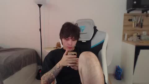 Snapshot of jayce_icestone chatting on September 25, 2025, 1:26 pm Jayce online show from September 25, 2025, 1:26 pm