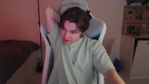 Snapshot of jayce_icestone chatting on September 27, 2025, 4:50 am Jayce online show from September 27, 2025, 4:50 am