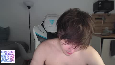 Snapshot of jayce_icestone chatting on October 8, 2025, 7:17 am Jayce online show from October 8, 2025, 7:17 am