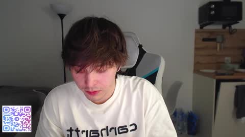 Snapshot of jayce_icestone chatting on October 8, 2025, 9:56 pm Jayce online show from October 8, 2025, 9:56 pm