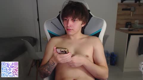 Snapshot of jayce_icestone chatting on October 9, 2025, 7:23 pm Jayce online show from October 9, 2025, 7:23 pm