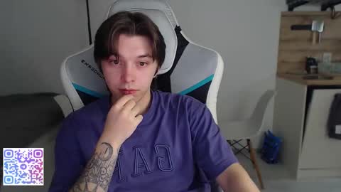 Snapshot of jayce_icestone chatting on October 23, 2025, 4:28 pm Jayce online show from October 23, 2025, 4:28 pm