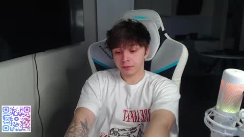 Jayce online show from April 25, 2026, 2:58 pm