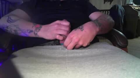 jayholew online show from March 29, 2026, 9:42 am