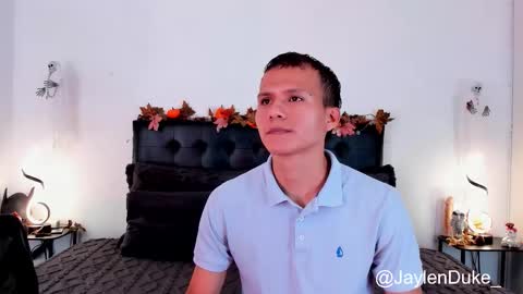 Jaylen and duke online show from October 8, 2025, 11:08 am