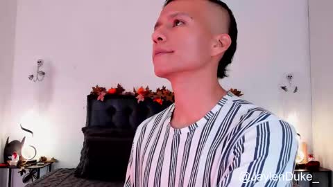 Jaylen and duke online show from October 9, 2025, 11:08 am