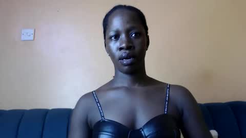 Jayny online show from November 11, 2025, 12:27 pm