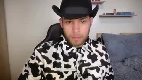 Jay Robinson online show from October 25, 2025, 11:32 pm