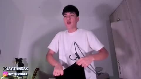 jaythomax online show from February 18, 2025, 10:25 pm