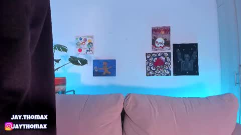 jaythomax online show from February 22, 2025, 7:14 pm