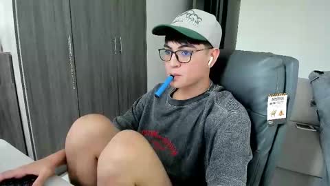 jaythomax online show from March 10, 2026, 8:25 pm