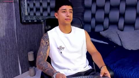 jaze_bradley online show from September 11, 2025, 11:32 am