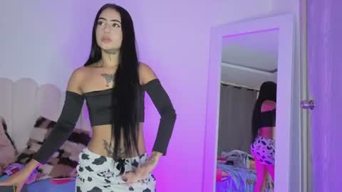 Snapshot of jazmin_002 chatting on June 24, 2026, 9:47 pm JAZMIN online show from June 24, 2026, 9:47 pm