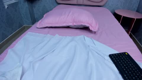 JAZMIN online show from December 18, 2024, 2:10 am