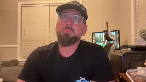 Snapshot of jazmine_jr_cruz chatting on May 2, 2026, 12:37 am jazmine_jr_cruz online show from May 2, 2026, 12:37 am