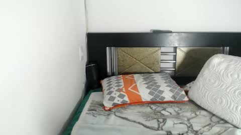 Lin online show from January 16, 2026, 5:11 am