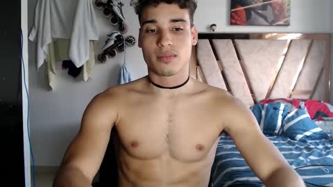 Lin online show from February 9, 2026, 9:41 pm