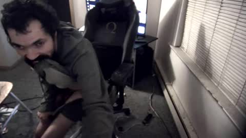 jburns87 online show from November 28, 2025, 10:07 am