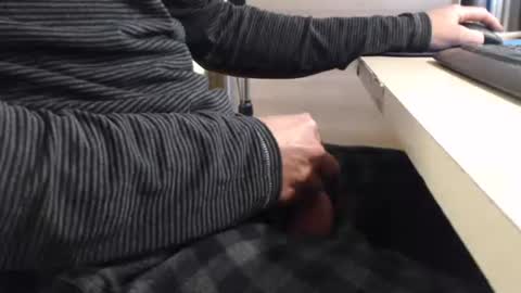 jc200000 online show from September 16, 2025, 5:03 pm