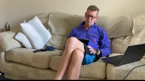 Jon online show from April 22, 2026, 9:33 am