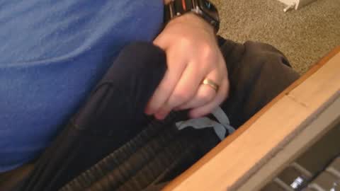 jcdogg11 online show from December 2, 2024, 1:46 pm