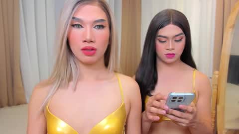 jchugecock online show from December 14, 2025, 1:49 pm