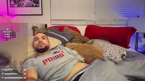 JcMax305 online show from November 19, 2025, 1:11 pm