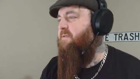 Snapshot of jcslayer88 chatting on December 4, 2025, 5:17 am Jack online show from December 4, 2025, 5:17 am