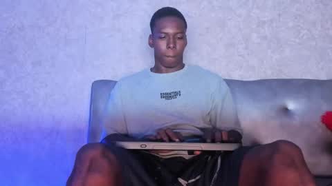 jd thebaby online show from October 8, 2025, 12:25 pm