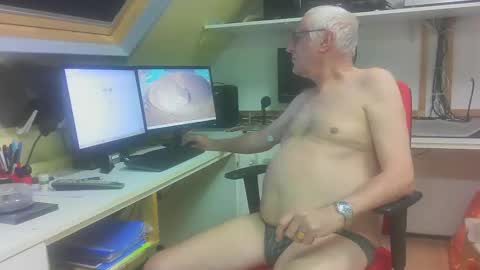 Daddy J online show from November 20, 2025, 7:02 pm
