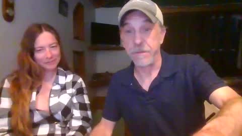 Snapshot of jdgiddy69 chatting on April 10, 2026, 11:42 pm jdgiddy69 online show from April 10, 2026, 11:42 pm