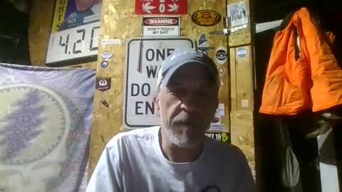Snapshot of jdgiddy69 chatting on April 26, 2026, 3:04 am jdgiddy69 online show from April 26, 2026, 3:04 am