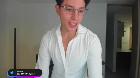 jdmontoya_ online show from February 22, 2026, 2:24 am