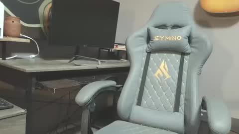 jdog00133 online show from October 14, 2025, 12:50 pm