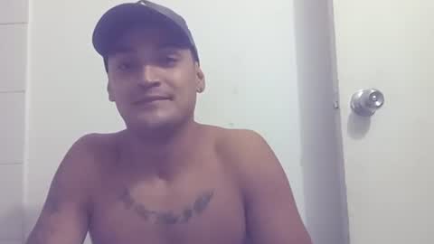 Snapshot of jean_2712 chatting on July 1, 2026, 5:09 am jean_2712 online show from July 1, 2026, 5:09 am
