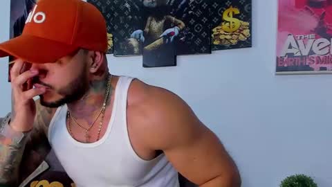 Jean  axelcrow       Modelo Independiente online show from March 12, 2025, 8:41 am