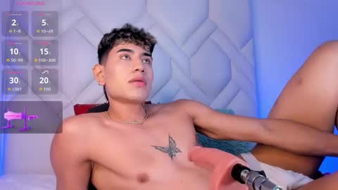 JEAN online show from April 11, 2026, 11:09 pm