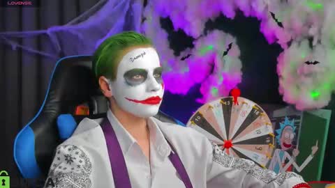 jean_wilsons online show from October 30, 2025, 11:55 am