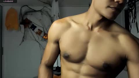 jeanfran_ferrer online show from October 23, 2025, 6:50 pm