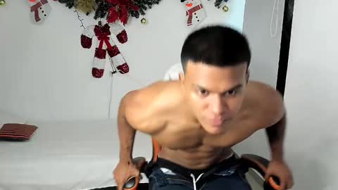 jeanfran_ferrer online show from December 2, 2025, 7:09 pm